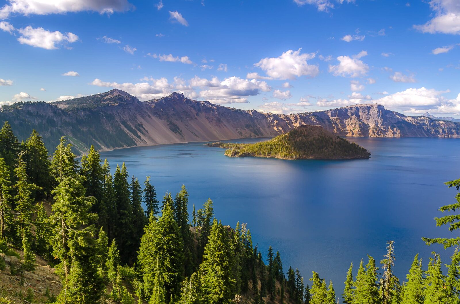 Beautiful landscape of the rim around Crater Lake in summer, which many believe is the best time to visit Crater Lake.